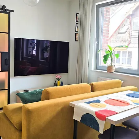 Space Old Town Apartment