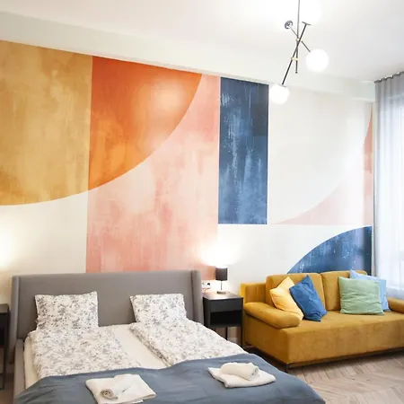 Space Old Town Apartment *